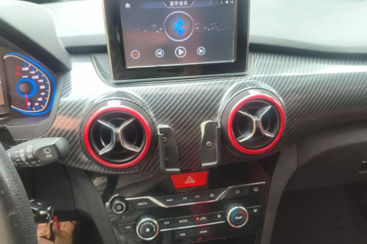 Used BAIC New Energy EX 2017 EX260 Active Edition Audio And AC Panel