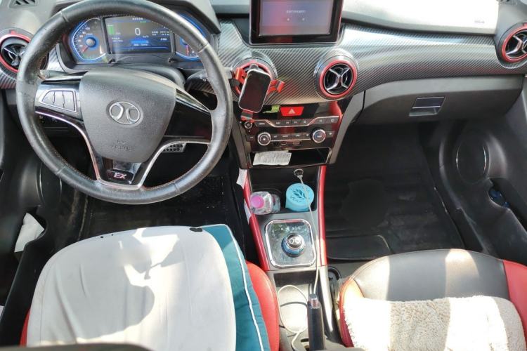 Used BAIC New Energy EX 2017 EX260 Active Edition Center Console