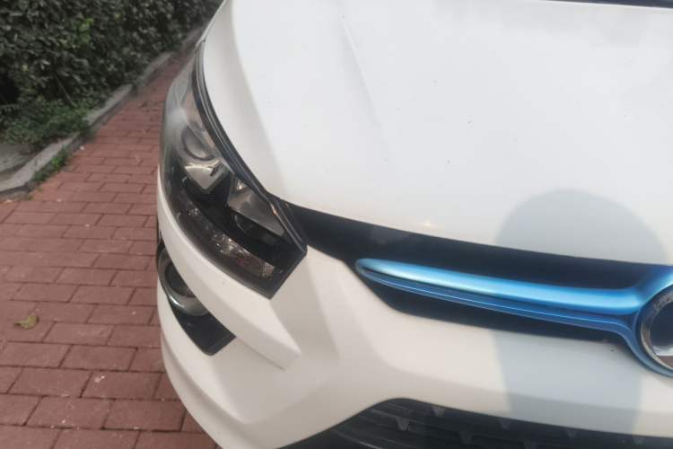 Used BAIC New Energy EX 2017 EX260 Active Edition Right Front Headlight