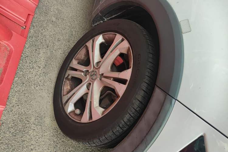 Used BAIC New Energy EX 2017 EX260 Active Edition Right Front Wheel Hub
