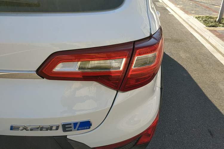 Used BAIC New Energy EX 2017 EX260 Cool Edition Right Rear Taillight