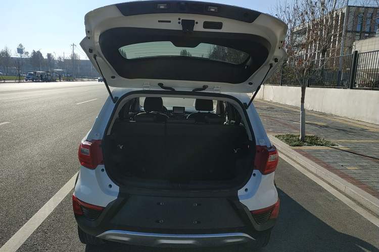 Used BAIC New Energy EX 2017 EX260 Cool Edition Trunk