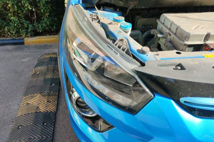 Used BAIC New Energy EX 2018 EX360 Trendy Edition Right Front Headlight