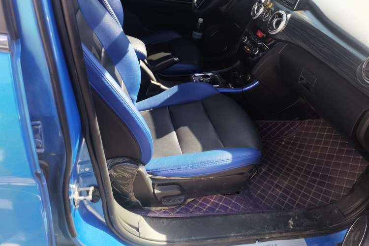 Used BAIC New Energy EX 2018 EX360 Trendy Edition Right Front Seat