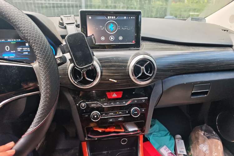 Used BAIC New Energy EX 2018 EX360 New Style Edition Audio And AC Panel