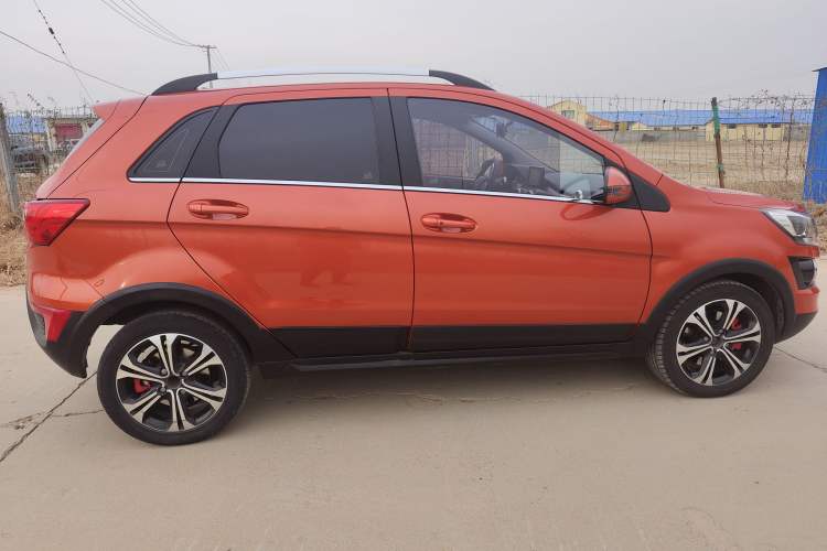 Used BAIC New Energy EX 2018 EX360 Trendy Edition Exterior 3
