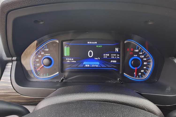 Used BAIC New Energy EX 2018 EX360 Trendy Edition Odometer Close Up