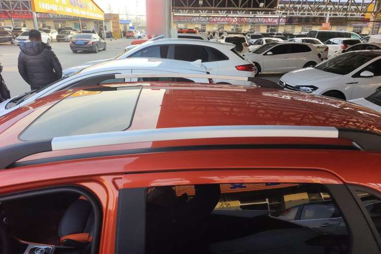 Used BAIC New Energy EX 2018 EX360 Trendy Edition Roof