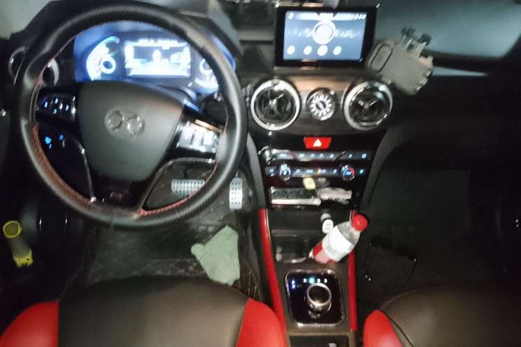 Used BAIC New Energy EX 2018 EX360 Trendy Edition Center Console