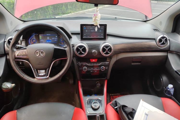 Used BAIC New Energy EX 2018 EX360 New Style Edition Center Console