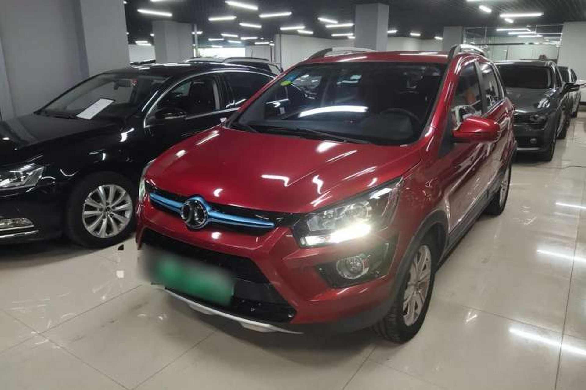 Used BAIC New Energy EX 2018 EX360 New Style Edition Front Left 45 Deg