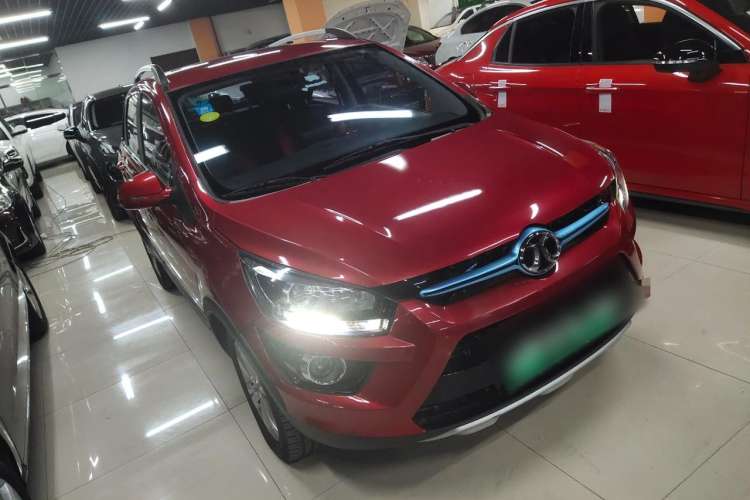 Used BAIC New Energy EX 2018 EX360 New Style Edition Front Right 45 Deg