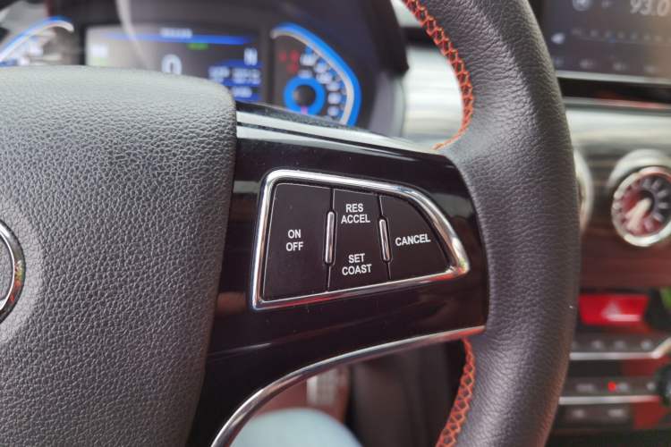 Used BAIC New Energy EX 2018 EX360 Trendy Edition Interior 6