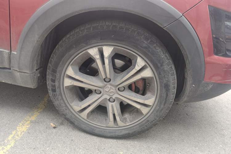 Used BAIC New Energy EX 2018 EX360 Trendy Edition Right Front Wheel Hub