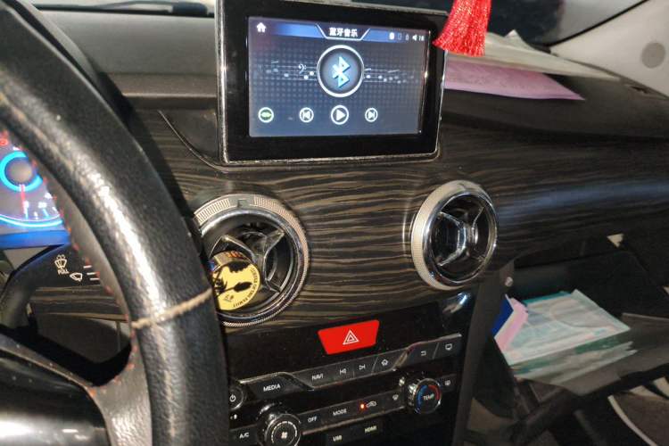 Used BAIC New Energy EX 2018 EX360 New Style Edition Audio And AC Panel