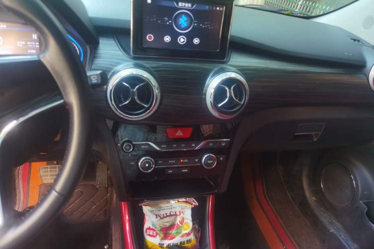 Used BAIC New Energy EX 2018 EX360 New Style Edition Audio And AC Panel
