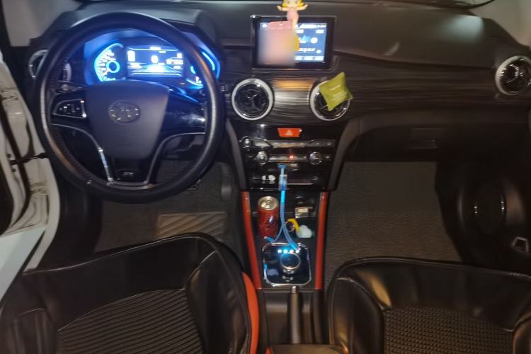Used BAIC New Energy EX 2018 EX360 New Style Edition Center Console