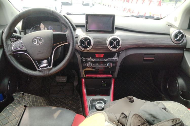 Used BAIC New Energy EX 2018 EX360 New Style Edition Center Console