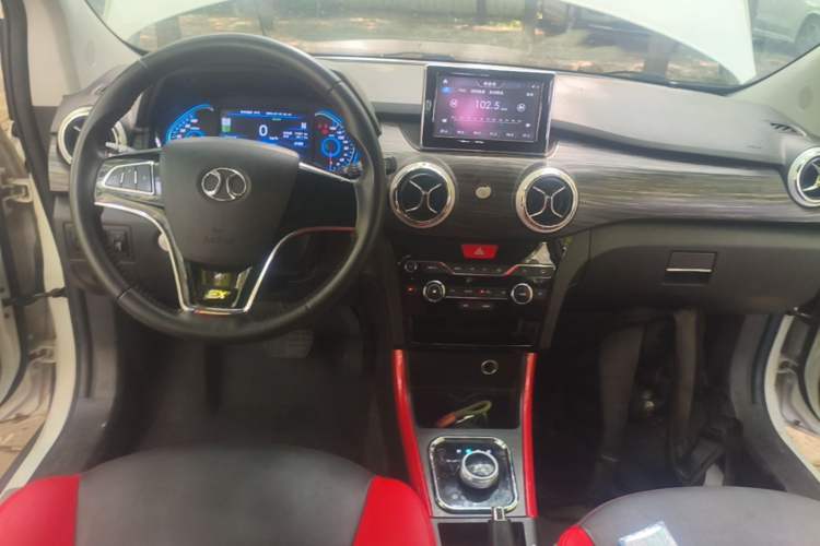 Used BAIC New Energy EX 2018 EX360 New Style Edition Center Console