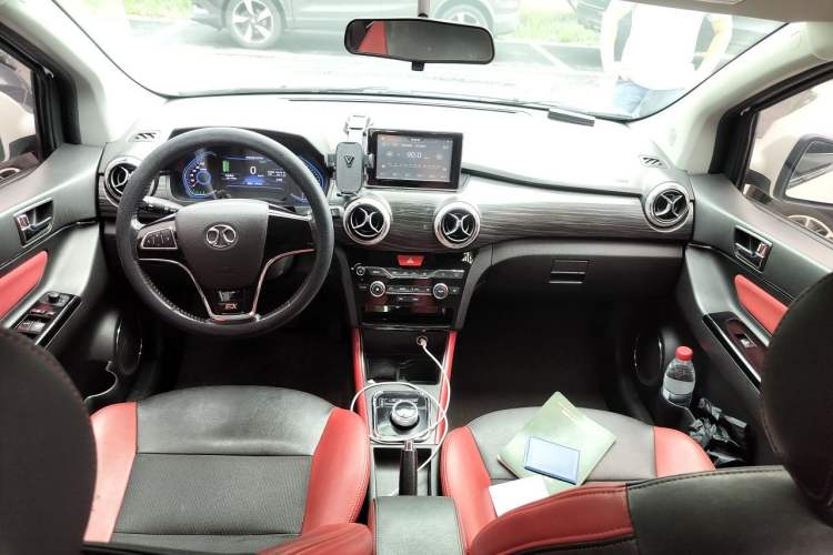 Used BAIC New Energy EX 2018 EX360 New Style Edition Center Console