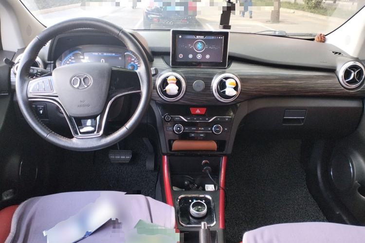 Used BAIC New Energy EX 2018 EX360 New Style Edition Center Console
