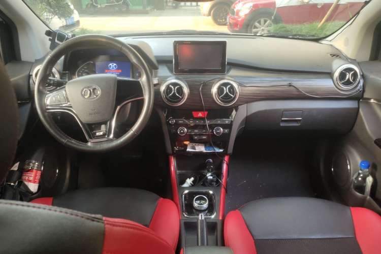 Used BAIC New Energy EX 2018 EX360 New Style Edition Center Console