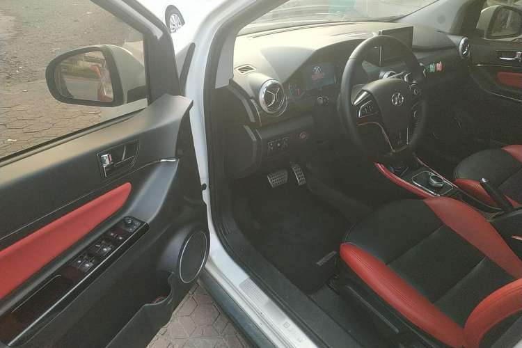 Used BAIC New Energy EX 2018 EX360 Trendy Edition Driver Seat