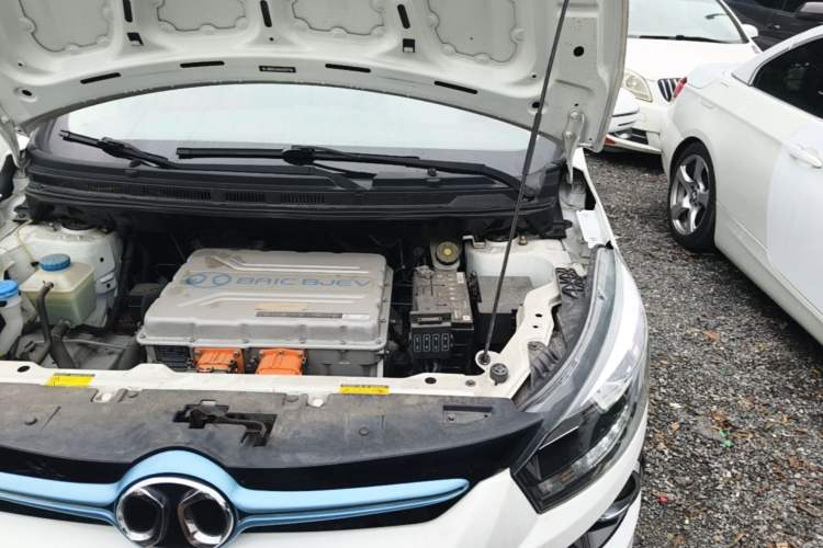 Used BAIC New Energy EX 2018 EX360 New Air Edition Engine Bay Left