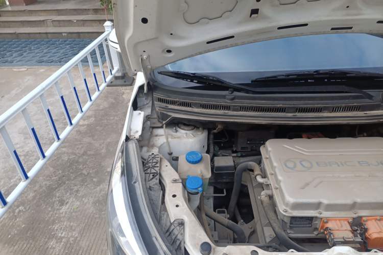 Used BAIC New Energy EX 2018 EX360 New Style Edition Engine Bay Right