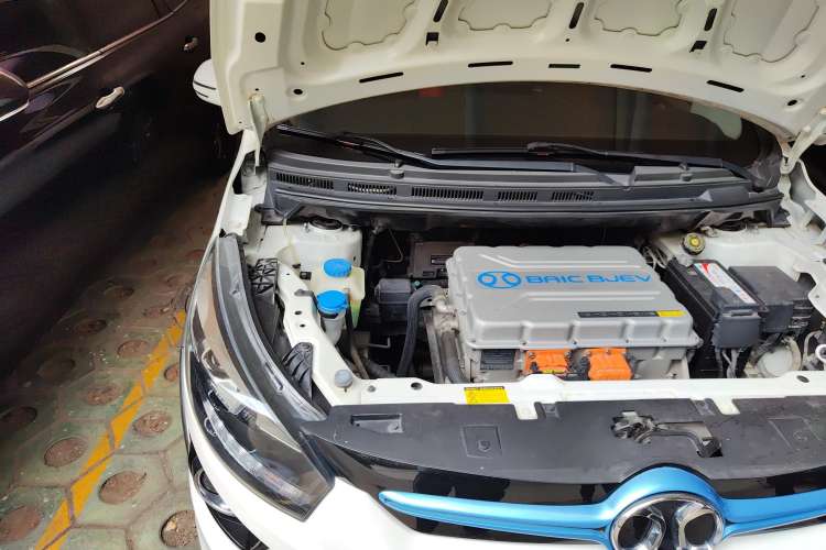 Used BAIC New Energy EX 2018 EX360 New Style Edition Engine Bay Right