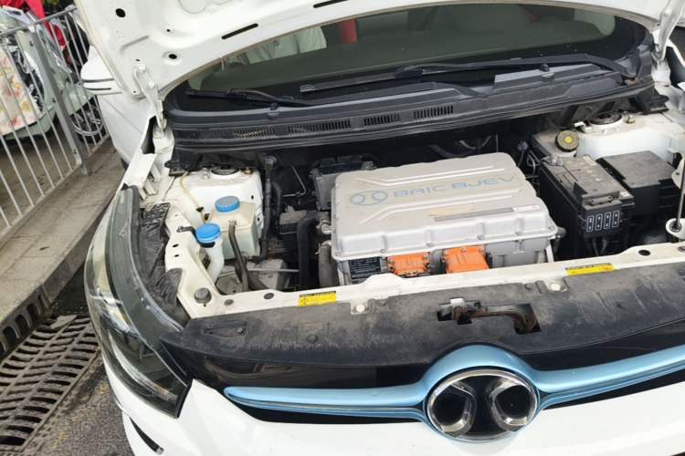 Used BAIC New Energy EX 2018 EX360 New Air Edition Engine Bay Right