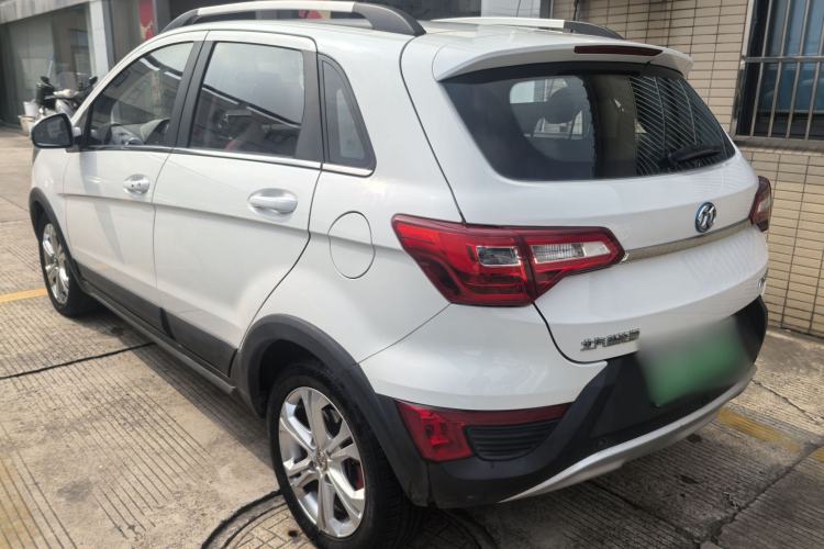 Used BAIC New Energy EX 2018 EX360 New Style Edition Exterior 3