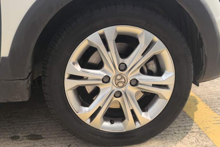 Used BAIC New Energy EX 2018 EX360 New Style Edition Exterior 5