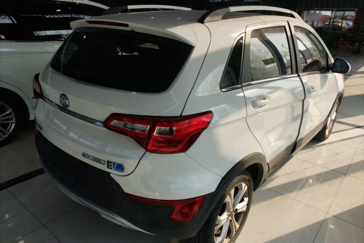 Used BAIC New Energy EX 2018 EX360 New Style Edition Exterior 5