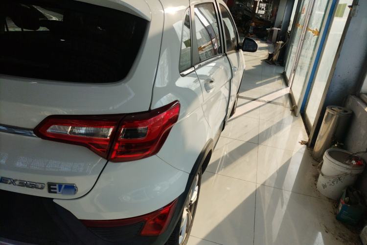 Used BAIC New Energy EX 2018 EX360 New Style Edition Exterior 6