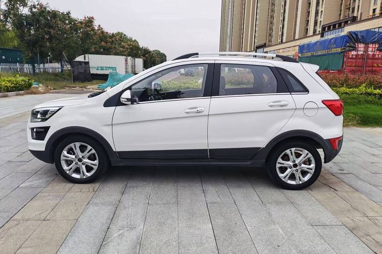 Used BAIC New Energy EX 2018 EX360 New Style Edition Exterior 7