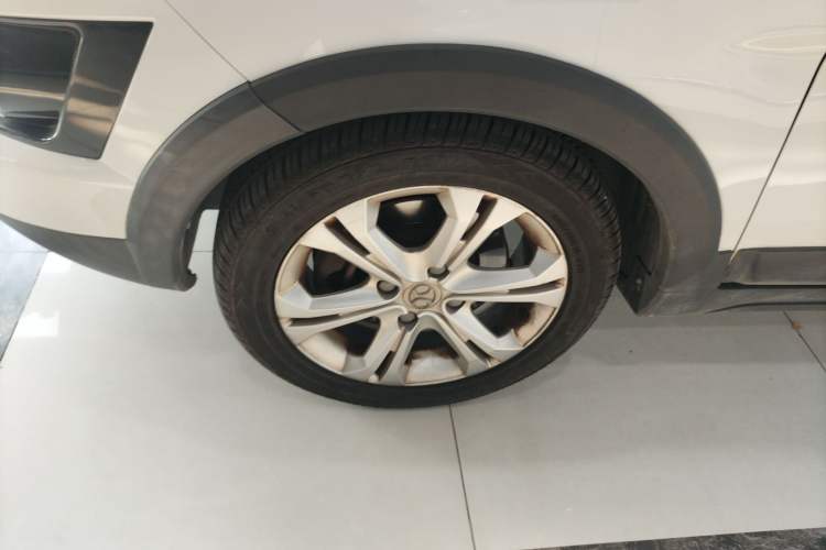 Used BAIC New Energy EX 2018 EX360 New Style Edition Exterior 7