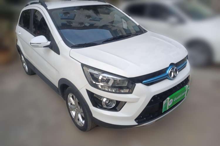 Used BAIC New Energy EX 2018 EX360 New Style Edition Front Right 45 Deg