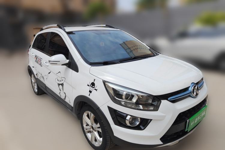 Used BAIC New Energy EX 2018 EX360 New Style Edition Front Right 45 Deg