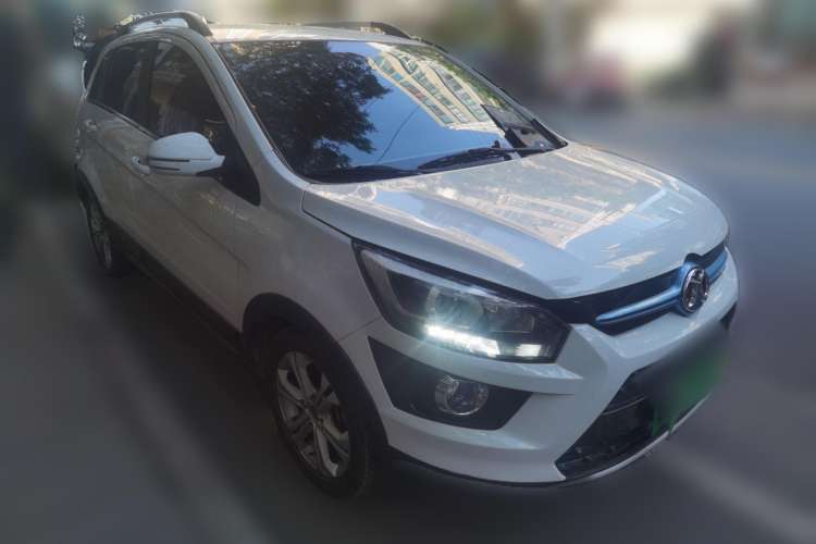 Used BAIC New Energy EX 2018 EX360 New Style Edition Front Right 45 Deg