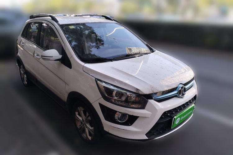 Used BAIC New Energy EX 2018 EX360 New Style Edition Front Right 45 Deg