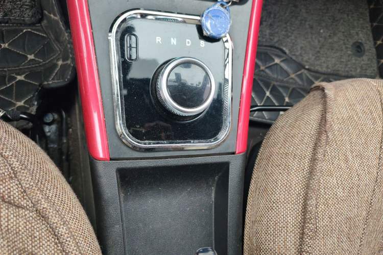 Used BAIC New Energy EX 2018 EX360 Trendy Edition Gear Lever
