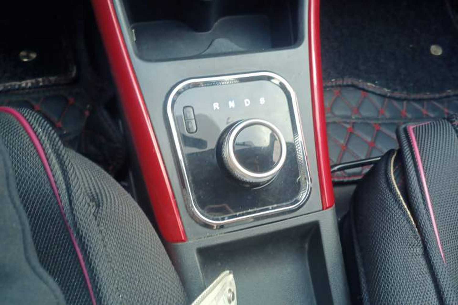 Used BAIC New Energy EX 2018 EX360 New Style Edition Gear Lever