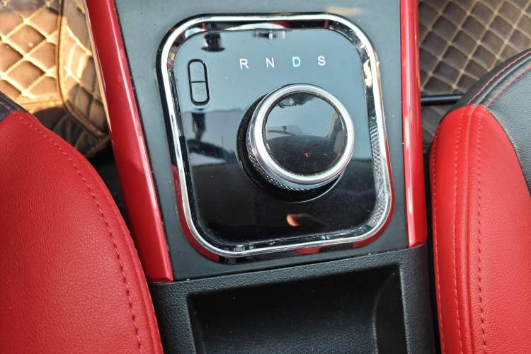 Used BAIC New Energy EX 2018 EX360 New Style Edition Gear Lever
