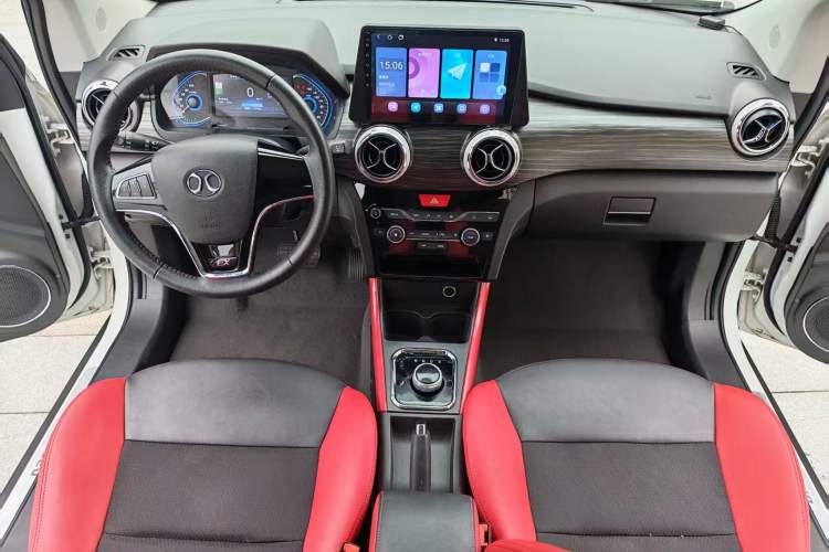 Used BAIC New Energy EX 2018 EX360 New Style Edition Interior 2