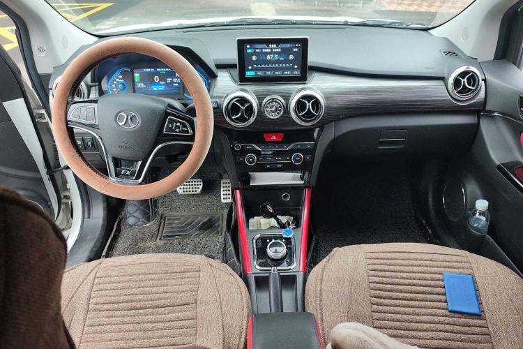Used BAIC New Energy EX 2018 EX360 Trendy Edition Interior 2
