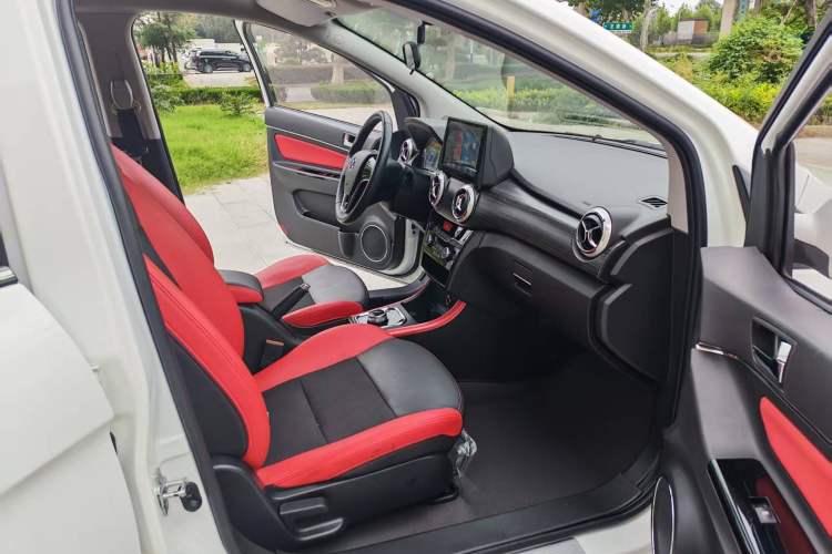 Used BAIC New Energy EX 2018 EX360 New Style Edition Interior 3