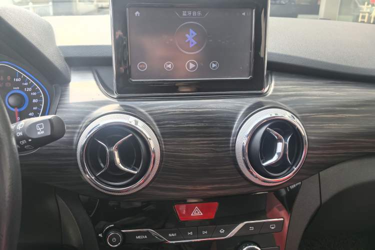 Used BAIC New Energy EX 2018 EX360 New Style Edition Interior 3