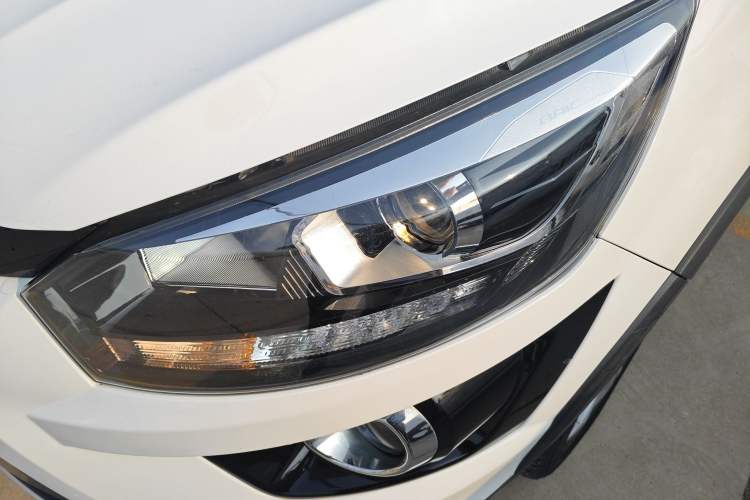 Used BAIC New Energy EX 2018 EX360 New Style Edition Left Front Headlight