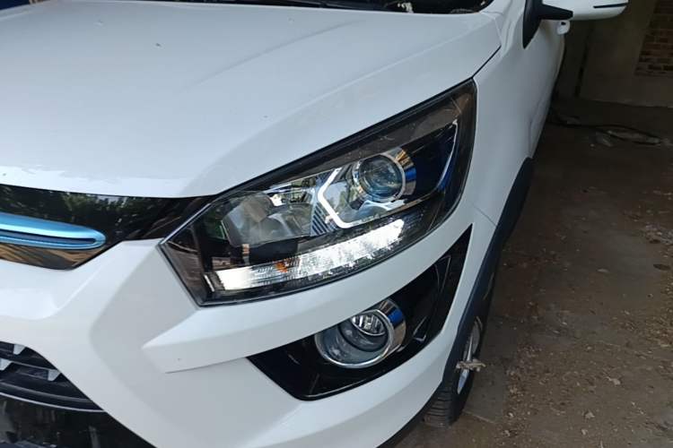 Used BAIC New Energy EX 2018 EX360 New Style Edition Left Front Headlight